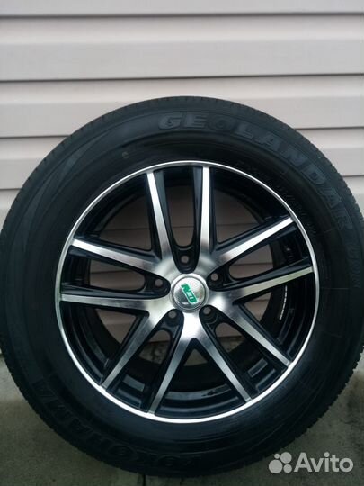 Yokohama Geolandar G98 225/65 R17 102H