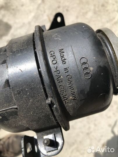 Audi A4 a5 q5 Бачок гур