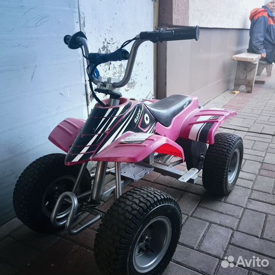 Детский электромобиль квадроцикл бу
