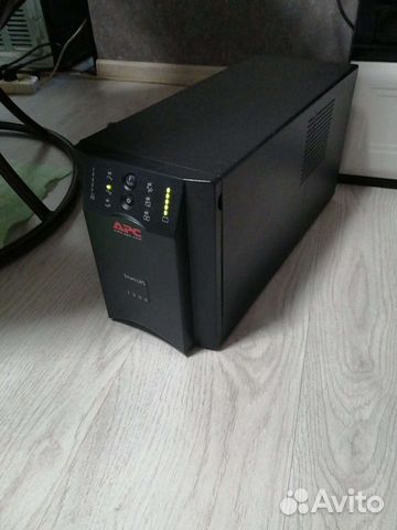 Ибп APC smart ups 1000