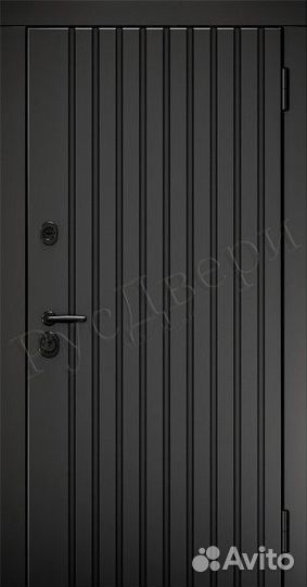 Новая металлическая входная дверь для дома