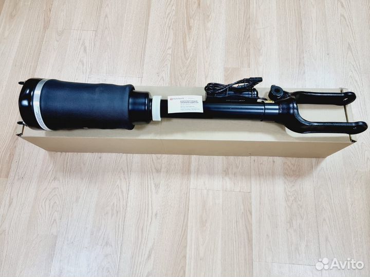 Пневмостойка Mercedes-Benz ML-class W164 Новая