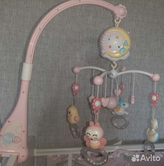 Мобиль на кроватку с проектором