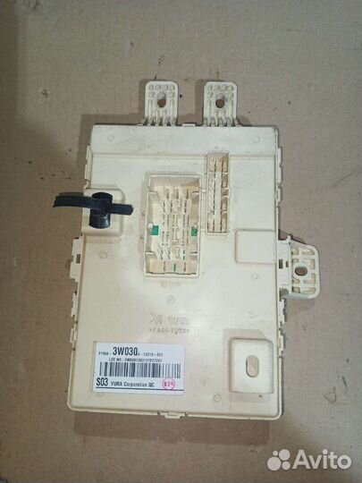 Блок предохранителей салонный Kia Sportage 3