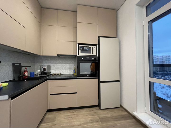 Кухонный гарнитур (любые размеры)