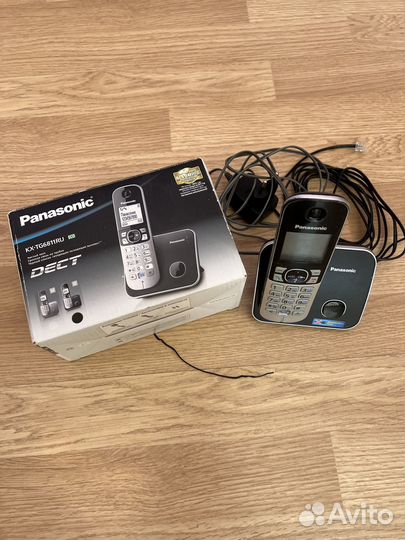Телефон Panasonic KX-TG6811RU (dect) стационарный