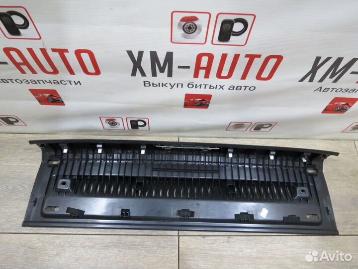 Обшивка багажника Volkswagen Tiguan