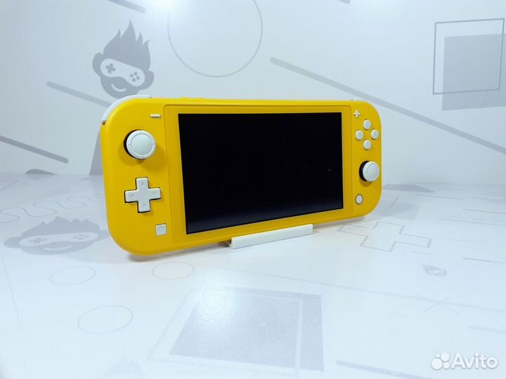 Nintendo Switch Lite 32GB Желтый б/у 1мес гарантия