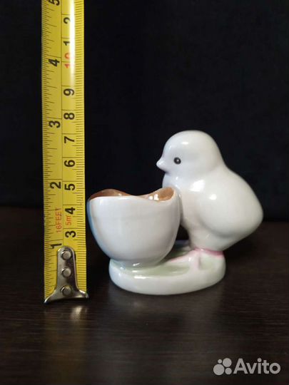 Статуэтка / Подставка под яйцо / Цыпленок Дулево