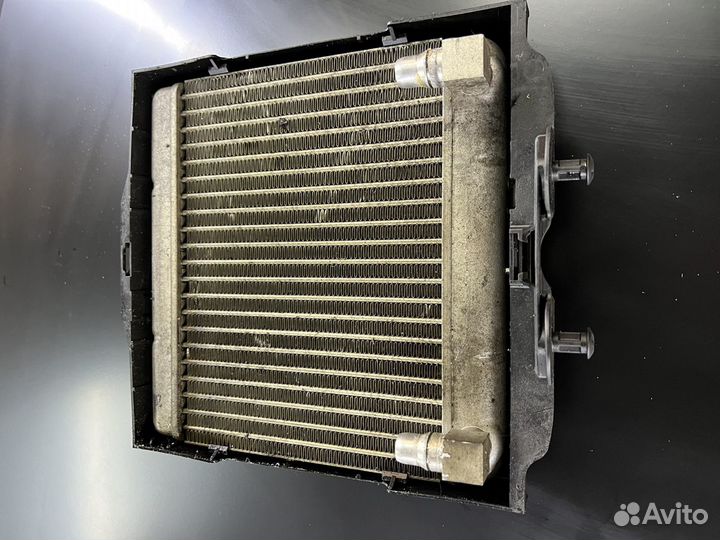 Масляный радиатор Bmw F01 F07 F10 F18 F12 F06