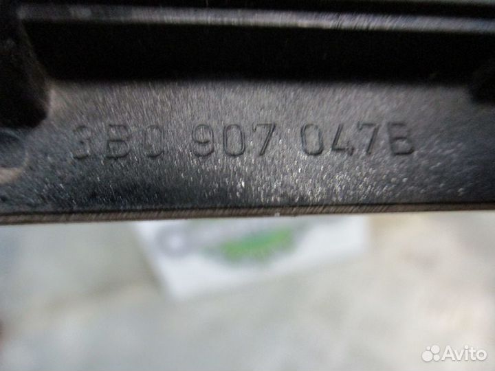 Накладка Volkswagen Passat B5 1998г