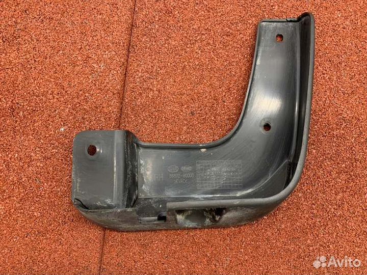 Брызговик передний правый Kia Rio 4 седан 1.4 G4LC