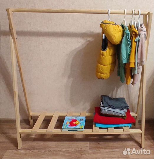 Вешалка напольная детская