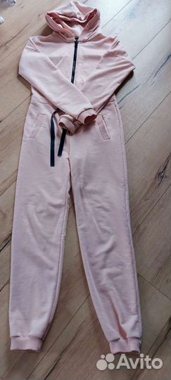 Продам комбинезон