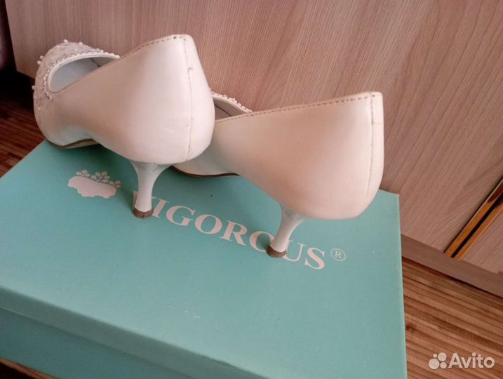 Продам туфли