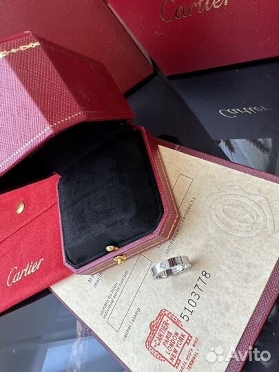 Cartier love кольцо белое золото 1 бриллиант