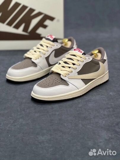 Travis Scott x Air Jordan 1 Low OG SP Mocha