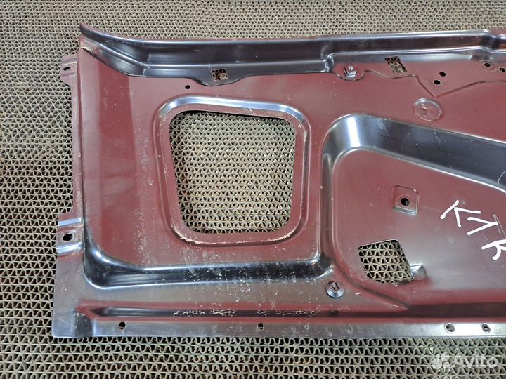 Кронштейн стеклоподъемника правый