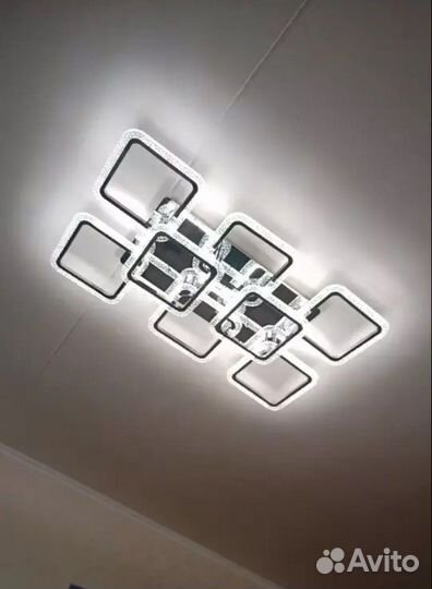 Люстра потолочная светодиодная с пультом
