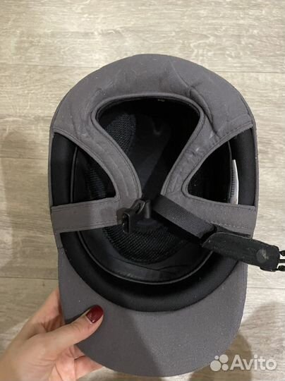 Конный спорт шлем