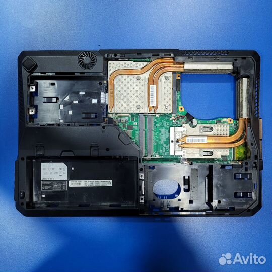 Ноутбук MSI GT683DX-628RU на разбор