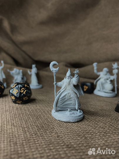 DnD миниатюры (маги)