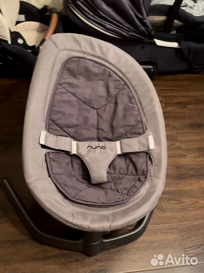 Шезлонг детский