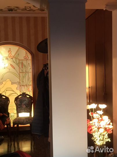 Шкаф распашной