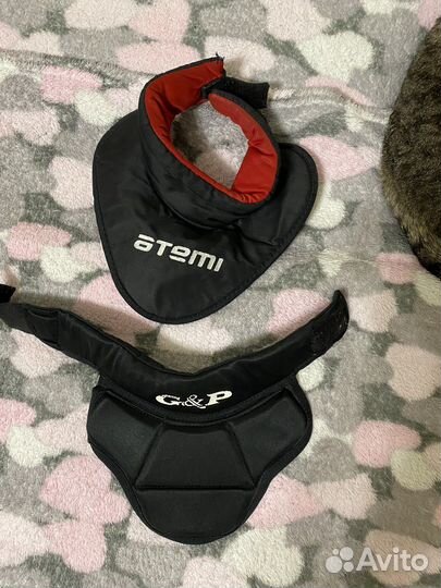 Защита шеи хоккейная