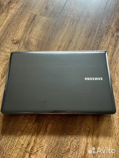 Ноутбук Samsung np355v5c