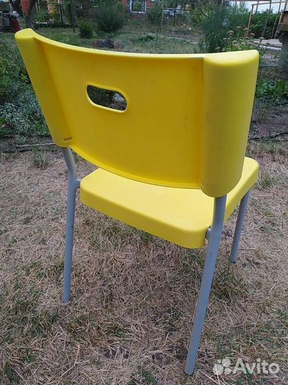 Стул пластиковый IKEA