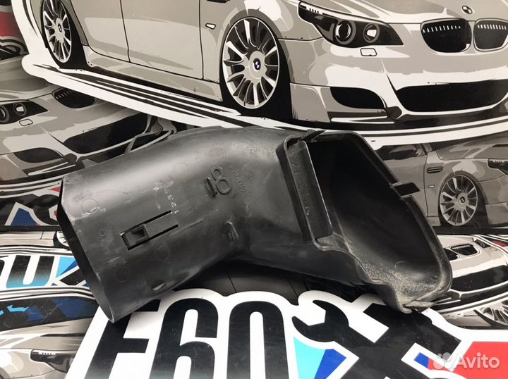 Заборник воздуха bmw e60 e61