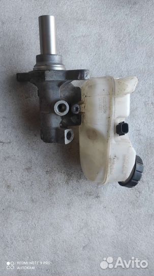 Главный тормозной цилиндр Renault Arkana