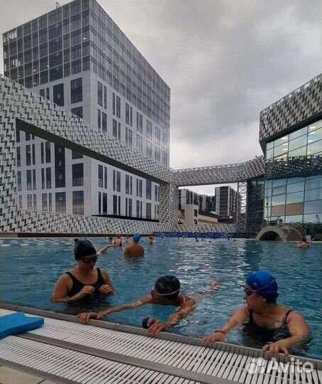 Обучение плаванию с нуля для взрослых тренер вводе