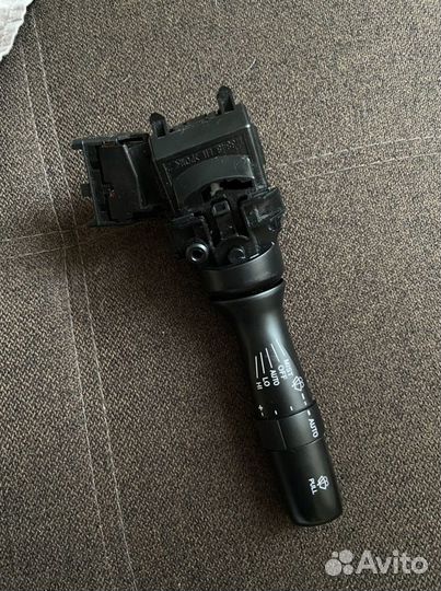 Подрулевой переключатель Toyota Corolla