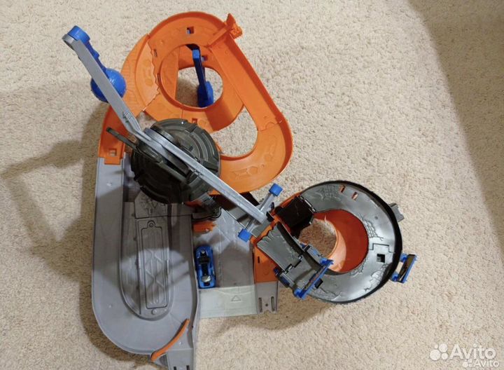 Hot wheels трек