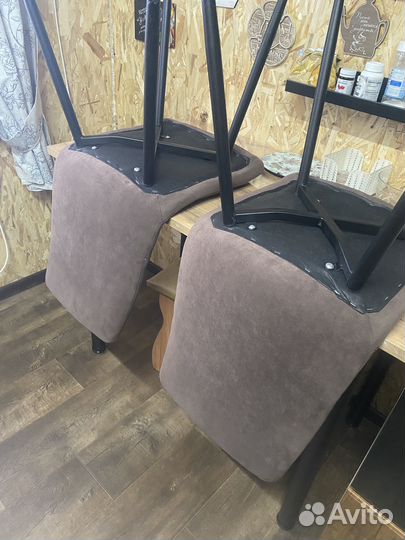 Продам кухонные стулья