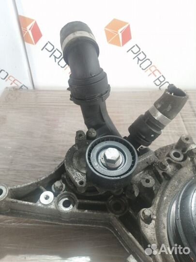 Помпа Mercedes Glc X253 OM651 2.2 CDI 2017