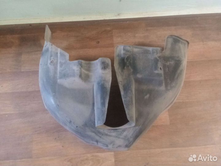 Подкрылок (локер) задний правый Volkswagen Passat