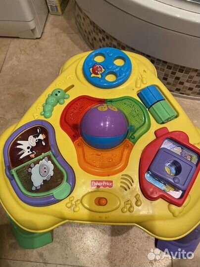 Развивающий столик fisher price