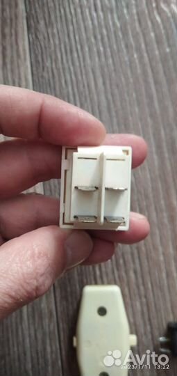 Выключатели разные, все б\у