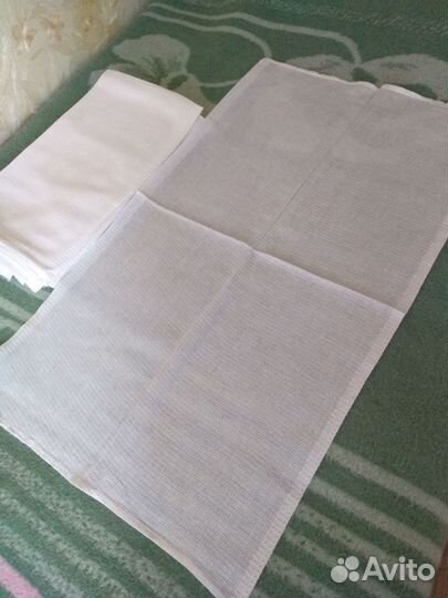 Полотенца вафельные, новые. 80*45 см, 15 штук