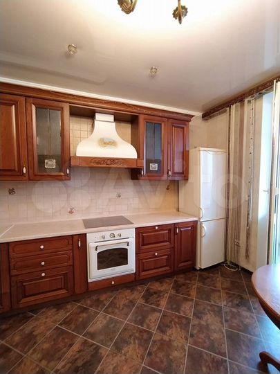 3-к. квартира, 90 м², 12/15 эт.