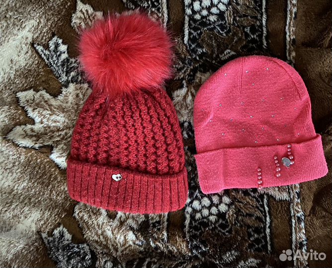 Шапки на выбор для девочки