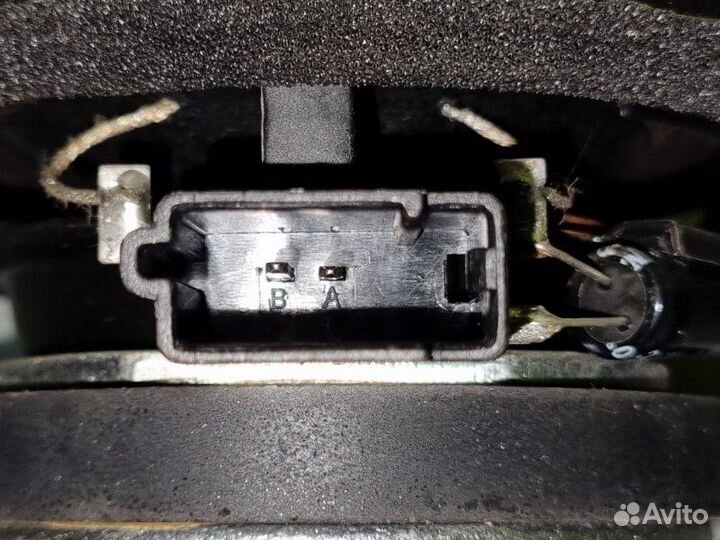 Динамик Opel Astra J хэтчбек 2009-2015