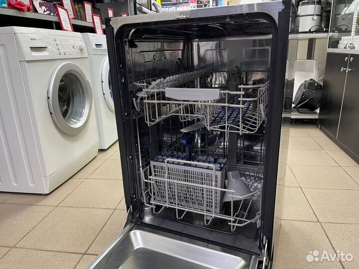 Посудомоечная машина Samsung DW50K4030BB