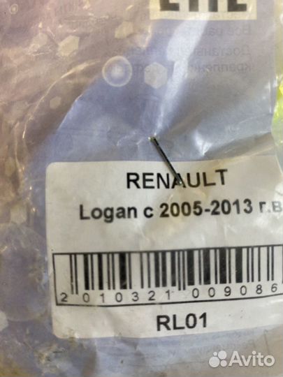 Мухобойка на Рено Логан