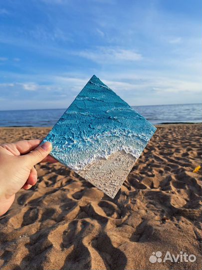 Много картин на тему море