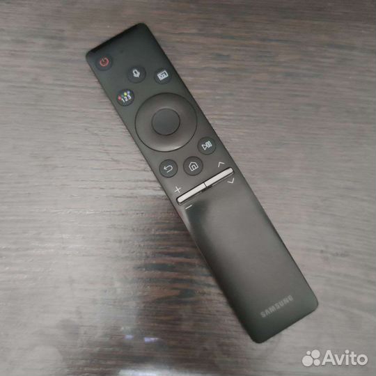 Пульты Samsung Smart TV с голосовым управлением