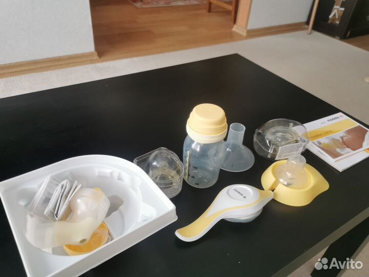 Молокоотсос ручной Medela